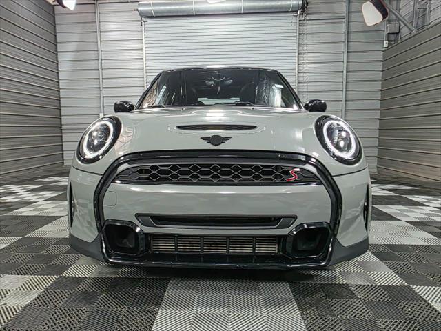 used 2022 MINI Hardtop car, priced at $22,795