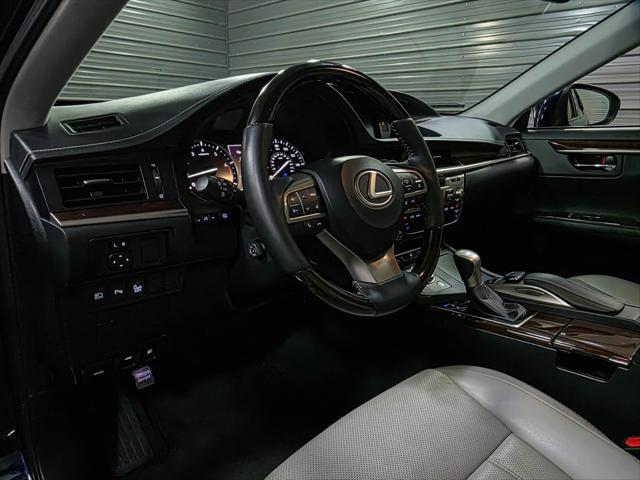 used 2017 Lexus ES 350 car, priced at $24,295