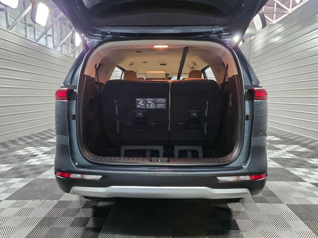 used 2024 Kia Carnival car, priced at $32,995