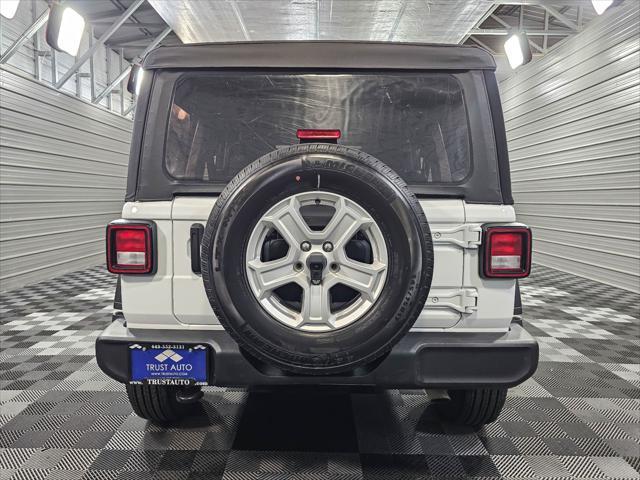 used 2022 Jeep Wrangler Unlimited car, priced at $31,295