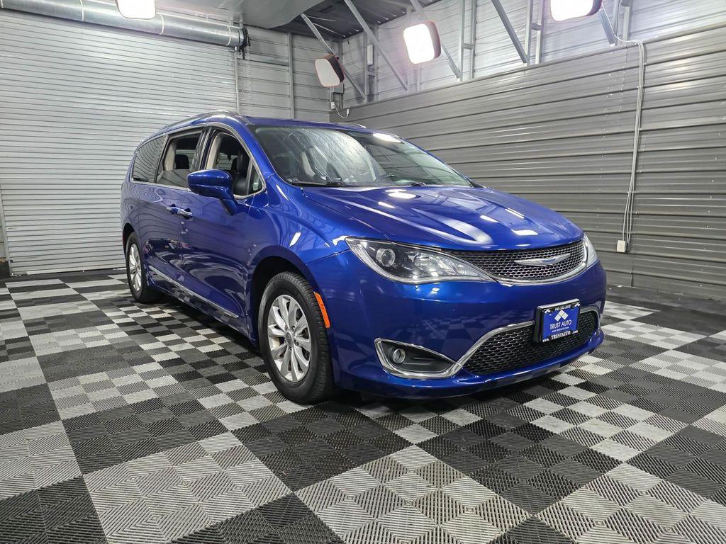 used 2019 Chrysler Pacifica car, priced at $19,995