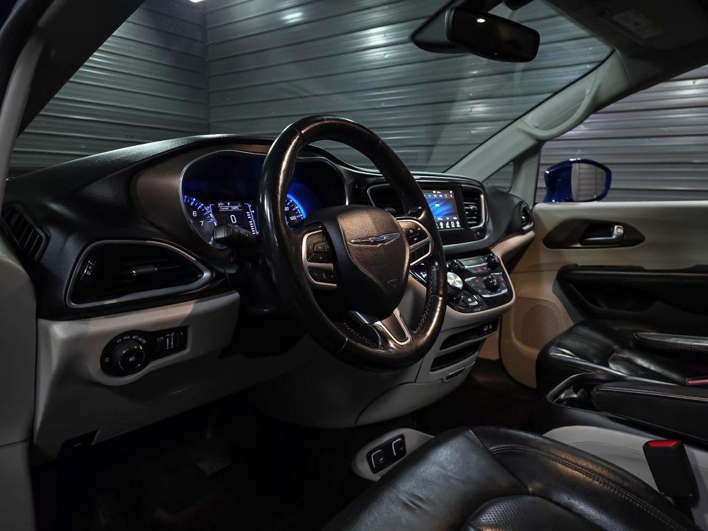 used 2019 Chrysler Pacifica car, priced at $19,995