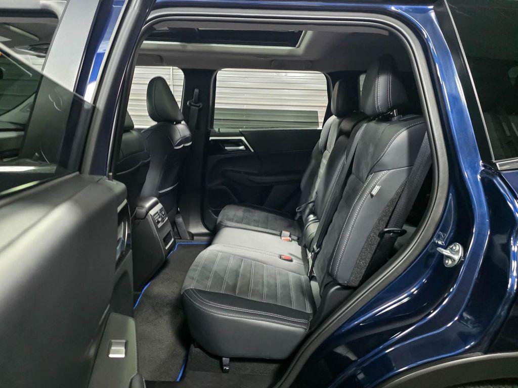 used 2025 Mitsubishi Outlander car, priced at $33,495