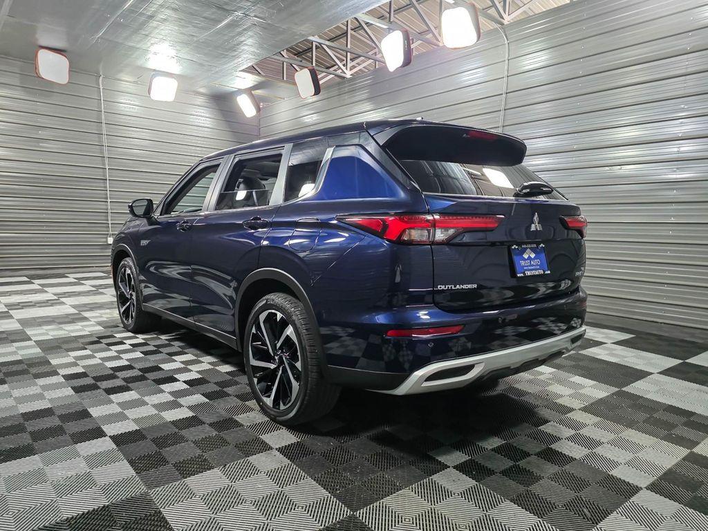 used 2025 Mitsubishi Outlander car, priced at $33,495