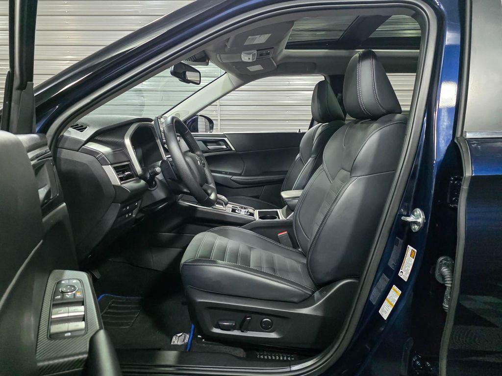 used 2025 Mitsubishi Outlander car, priced at $33,495
