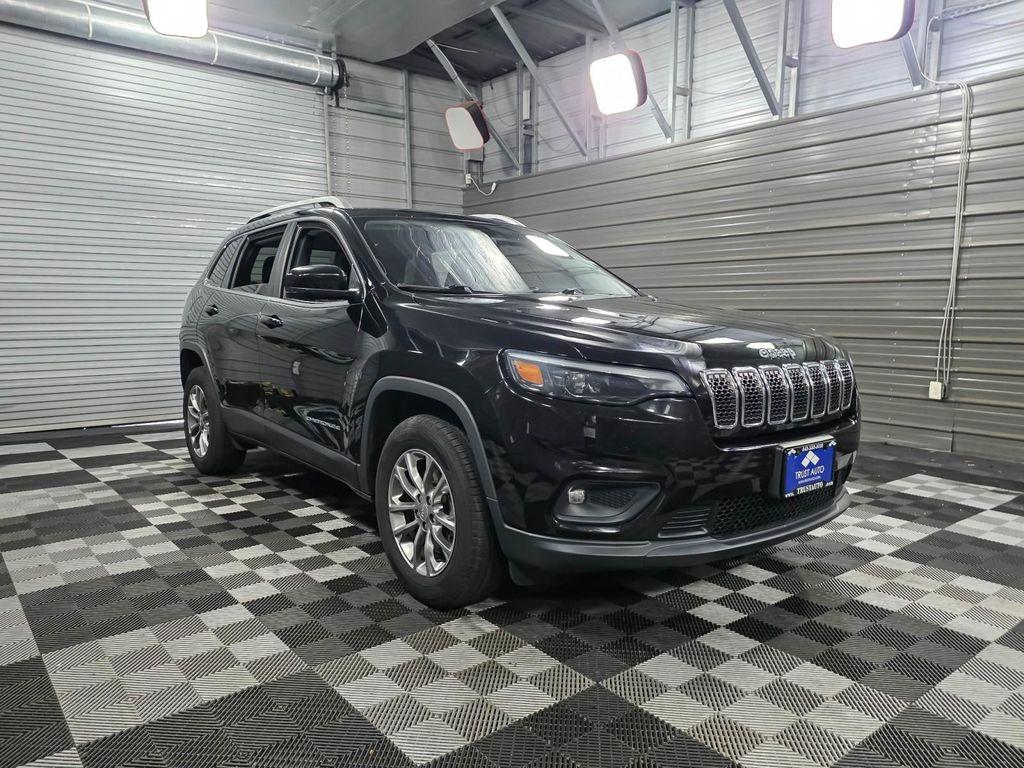used 2020 Jeep Cherokee car, priced at $12,995
