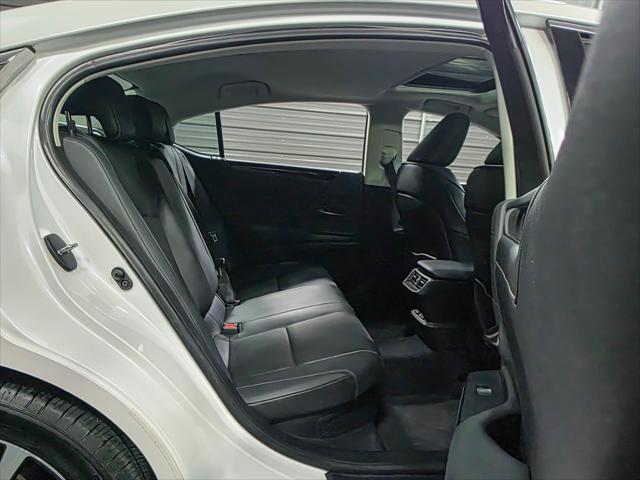 used 2021 Lexus ES 300h car, priced at $30,995