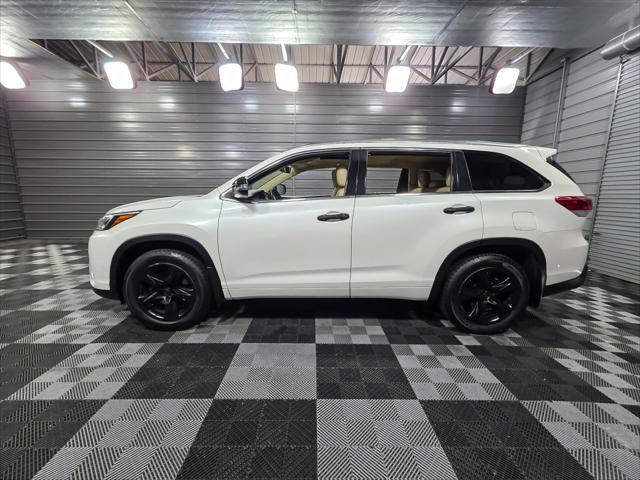used 2018 Toyota Highlander car, priced at $26,395
