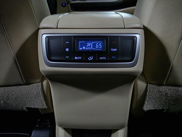 used 2018 Toyota Highlander car, priced at $26,395