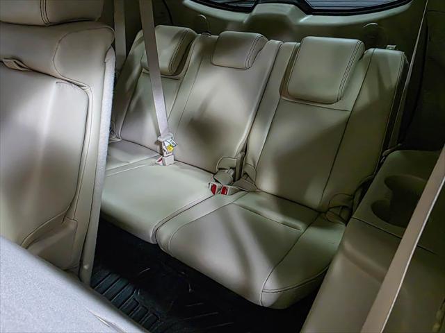 used 2018 Toyota Highlander car, priced at $26,395