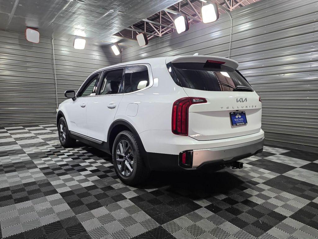 used 2023 Kia Telluride car, priced at $30,495