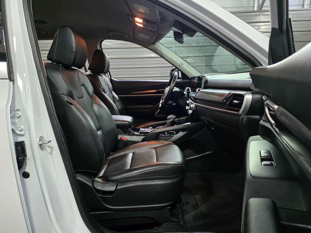 used 2023 Kia Telluride car, priced at $30,495