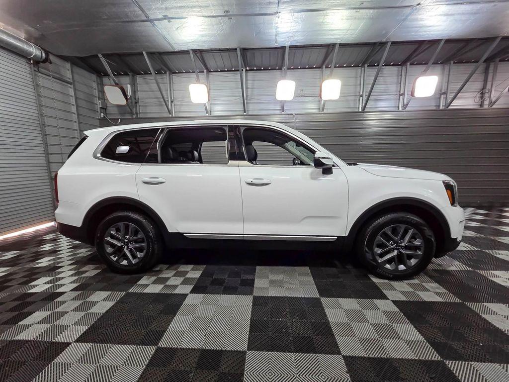 used 2023 Kia Telluride car, priced at $30,495