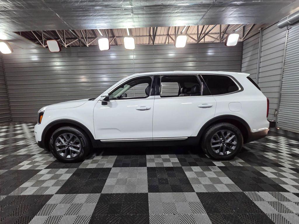 used 2023 Kia Telluride car, priced at $30,495