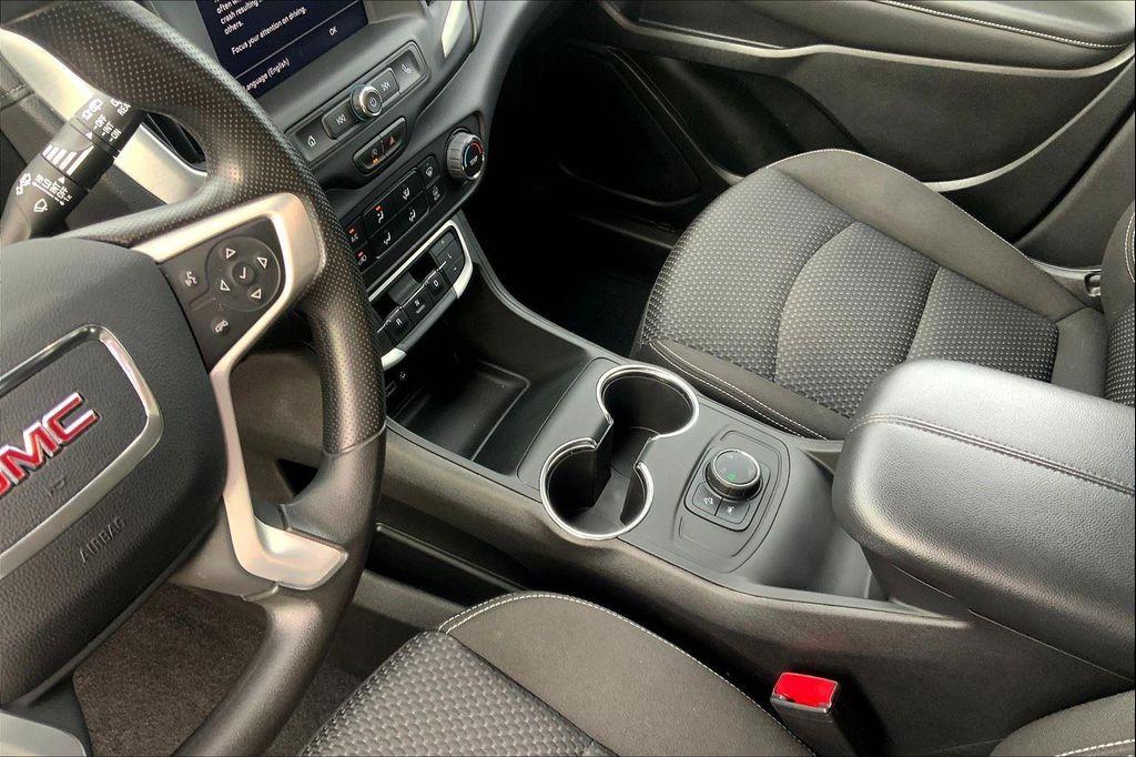 used 2024 GMC Terrain car, priced at $24,085