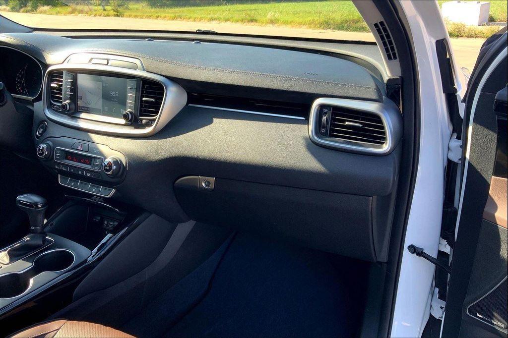 used 2019 Kia Sorento car, priced at $17,476