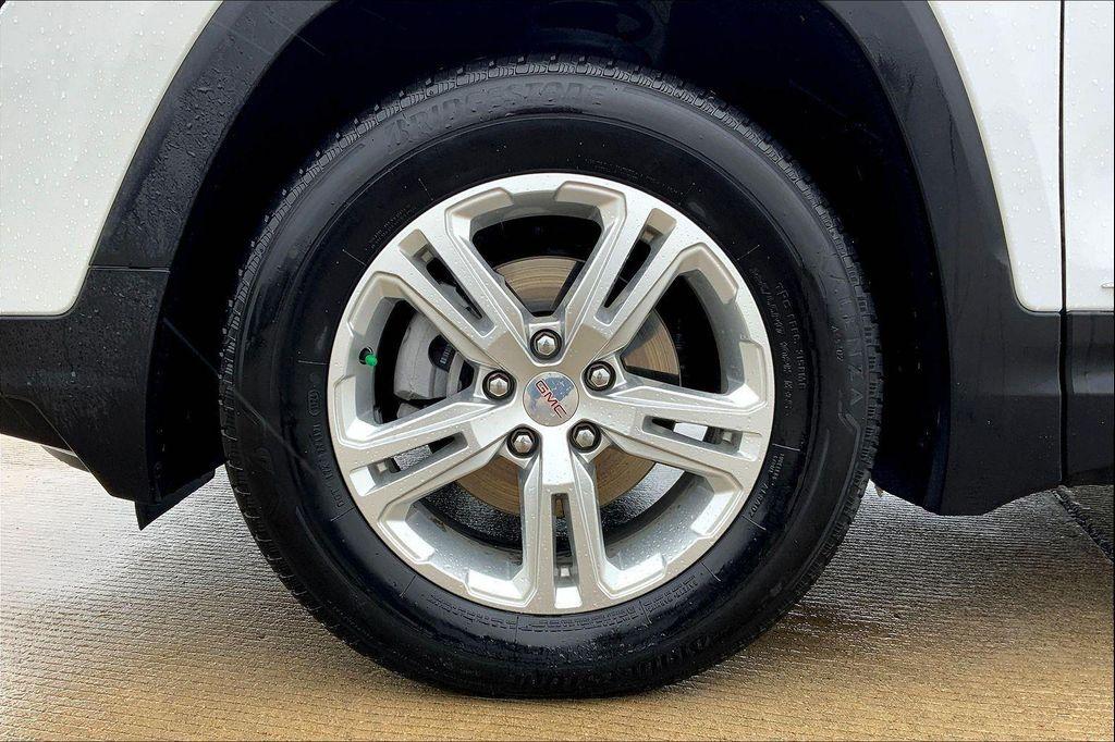 used 2024 GMC Terrain car, priced at $22,624