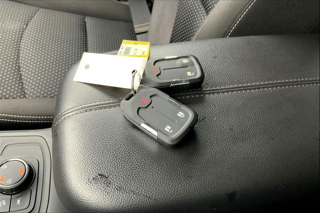 used 2024 GMC Terrain car, priced at $22,624