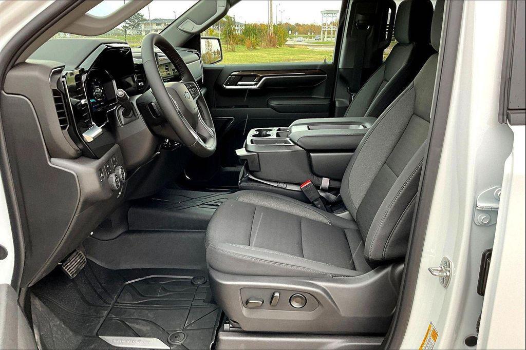 new 2026 Chevrolet Silverado 1500 car, priced at $47,755