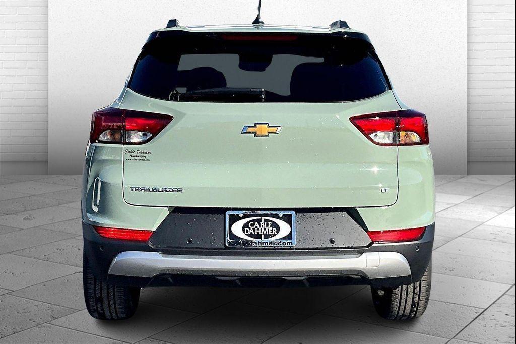 new 2026 Chevrolet TrailBlazer car, priced at $30,650