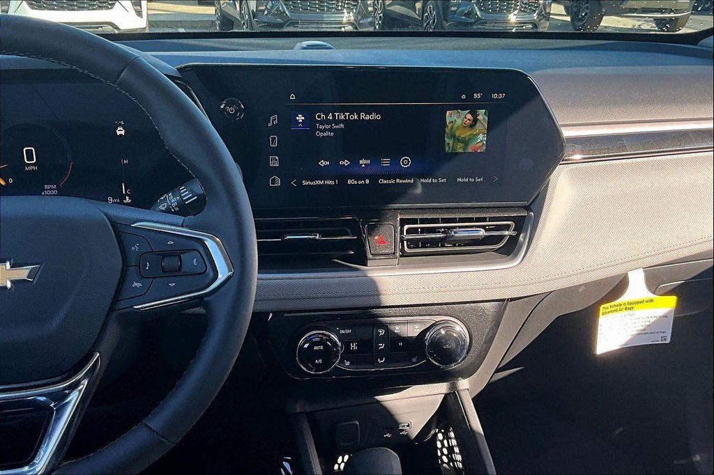 new 2026 Chevrolet TrailBlazer car, priced at $30,650