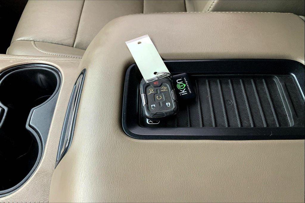 used 2017 GMC Yukon car, priced at $23,390