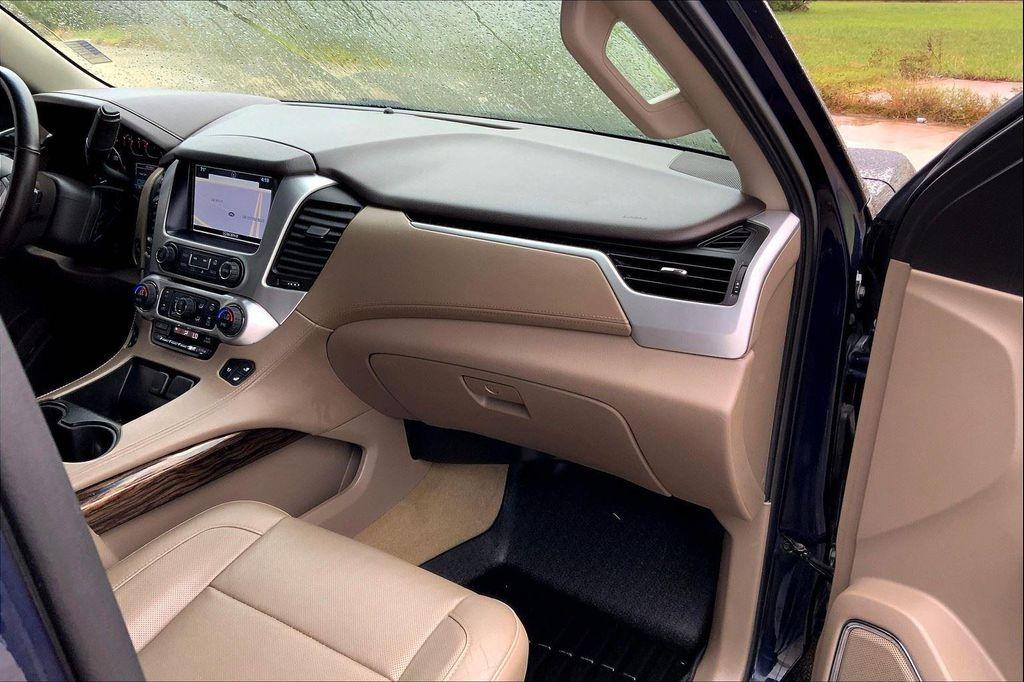 used 2017 GMC Yukon car, priced at $23,390