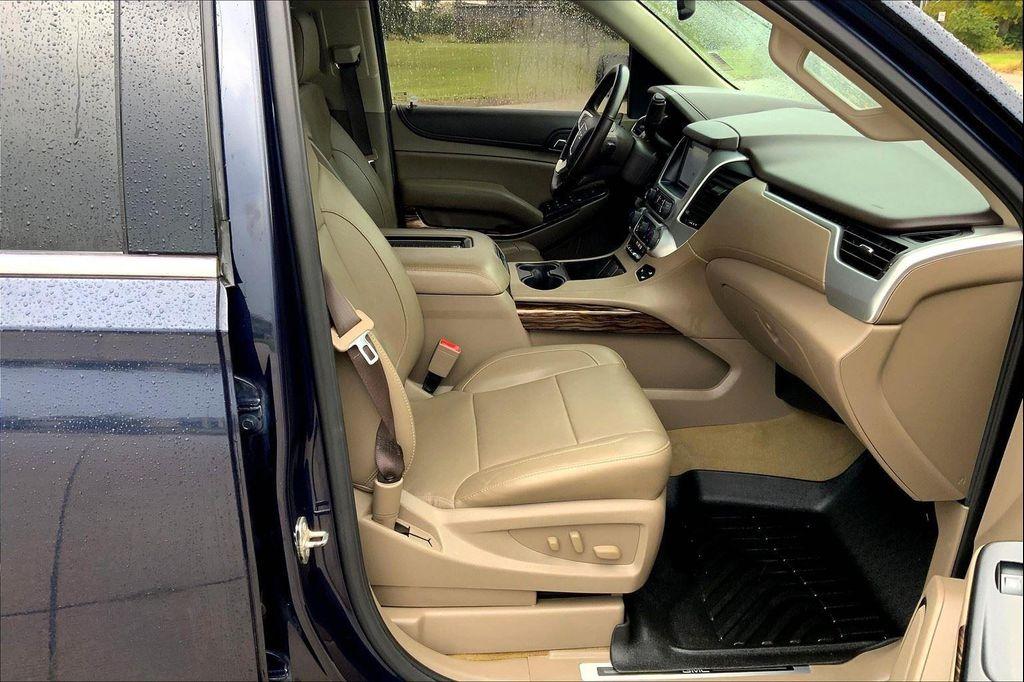 used 2017 GMC Yukon car, priced at $23,390