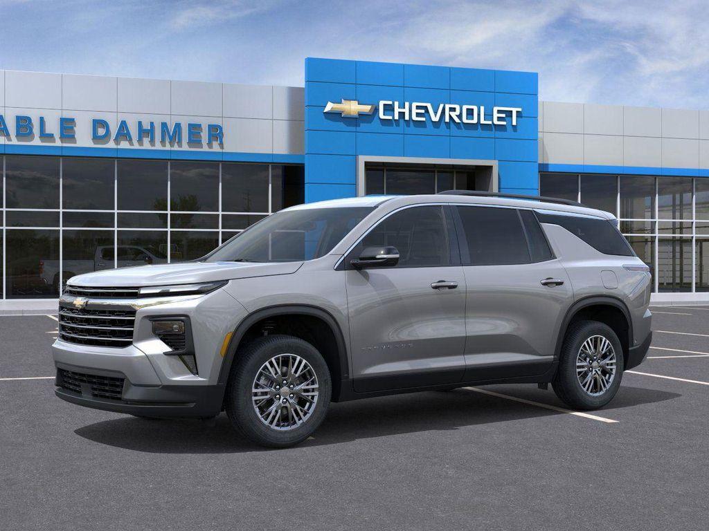 new 2026 Chevrolet Traverse car, priced at $45,470