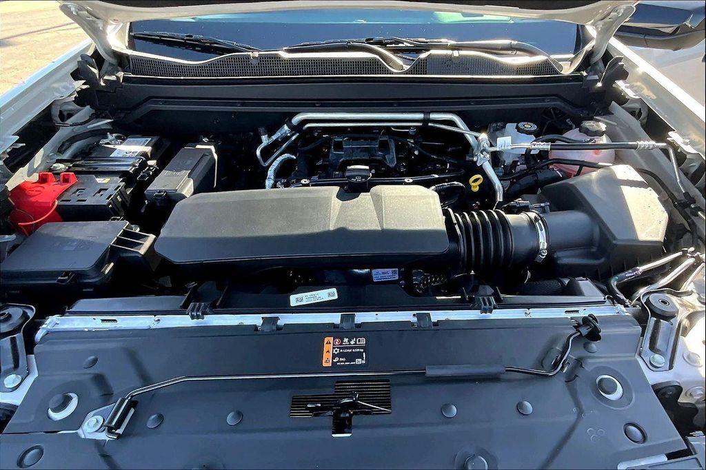 new 2026 Chevrolet Colorado car, priced at $45,235