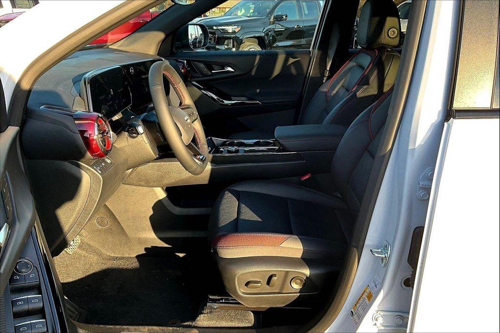 new 2026 Chevrolet Equinox car, priced at $36,960