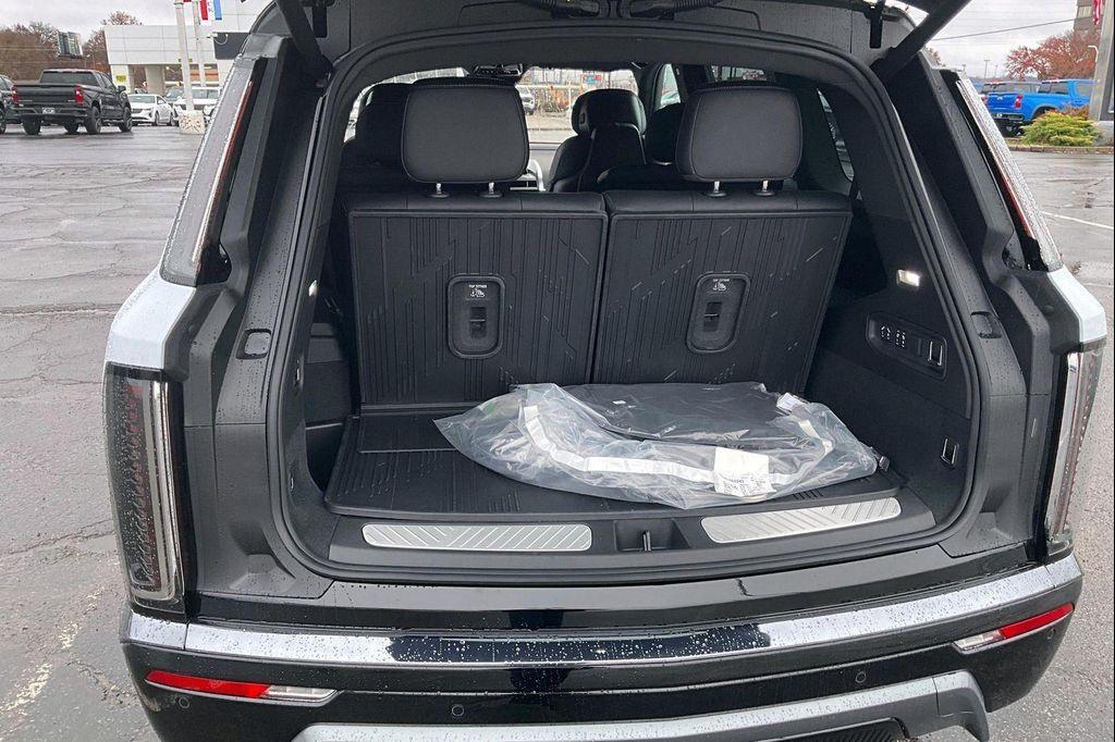 new 2026 Cadillac VISTIQ car, priced at $82,735