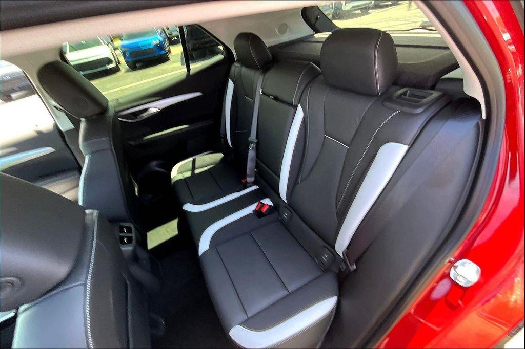 new 2025 Buick Envision car, priced at $38,735