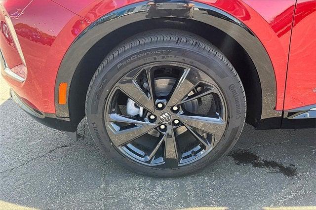 new 2025 Buick Envision car, priced at $42,735