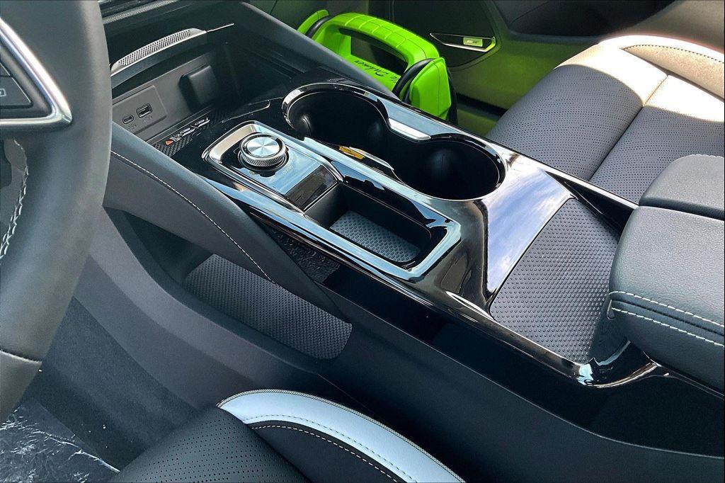 new 2025 Buick Envision car, priced at $38,735