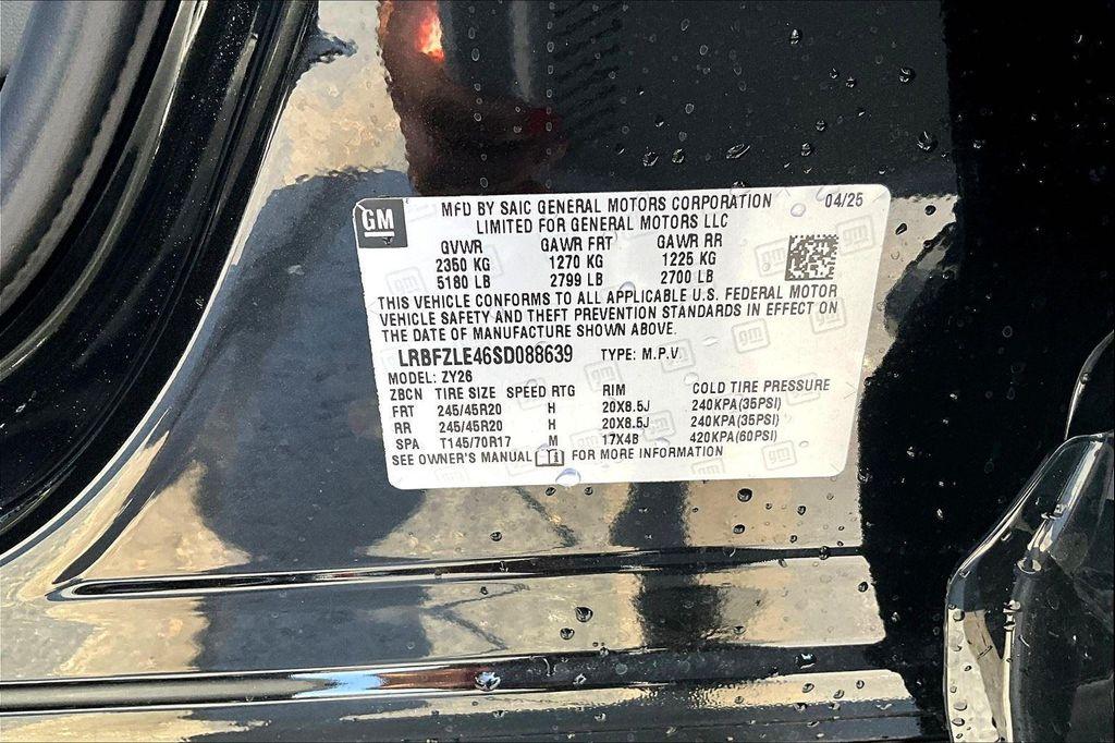 new 2025 Buick Envision car, priced at $38,735