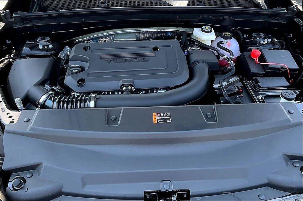 new 2025 Buick Envision car, priced at $38,735