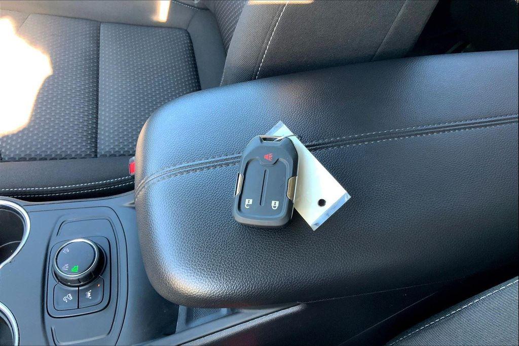 used 2024 GMC Terrain car, priced at $21,213