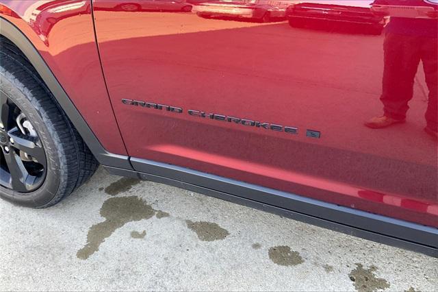 used 2023 Jeep Grand Cherokee car, priced at $30,969