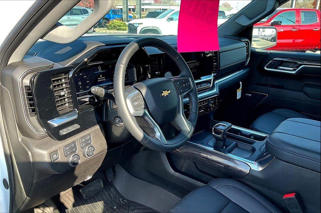new 2025 Chevrolet Silverado 1500 car, priced at $59,515