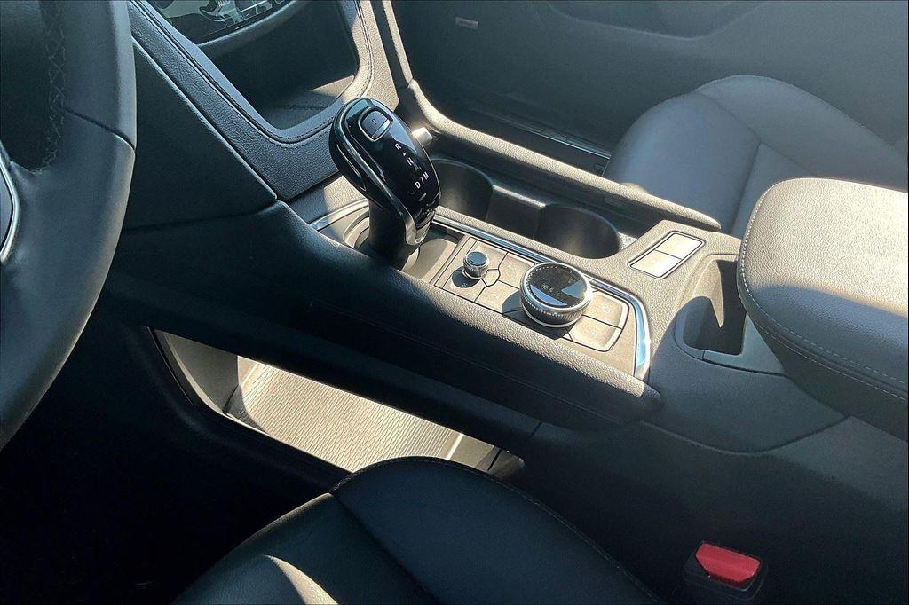 new 2025 Cadillac XT5 car, priced at $45,915