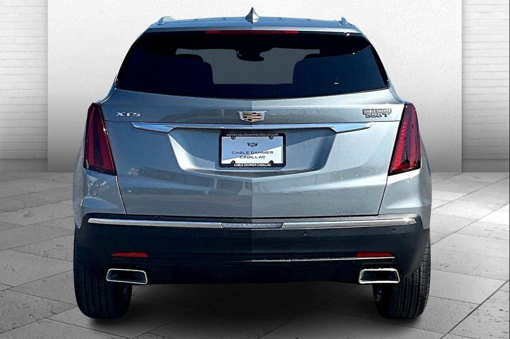 new 2025 Cadillac XT5 car, priced at $45,915
