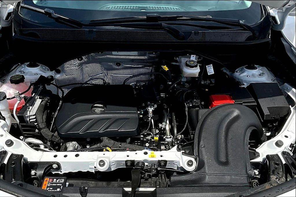 new 2025 Buick Encore GX car, priced at $28,085