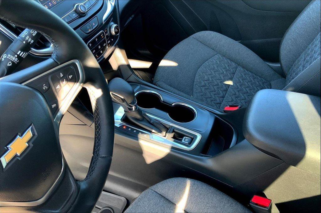 used 2023 Chevrolet Equinox car, priced at $21,989