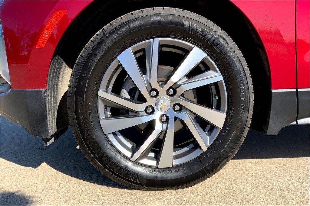 used 2023 Chevrolet Equinox car, priced at $21,989