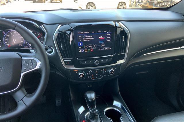 used 2022 Chevrolet Traverse car, priced at $35,299