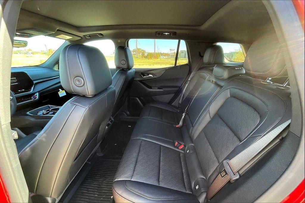 new 2026 Chevrolet Equinox car, priced at $36,680