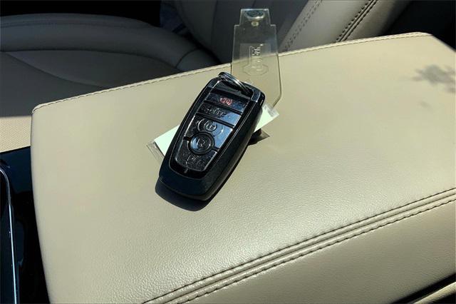 used 2021 Lincoln Nautilus car, priced at $33,989