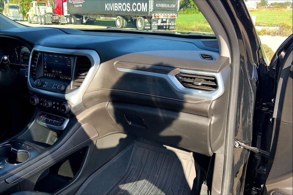 used 2023 GMC Acadia car, priced at $33,007