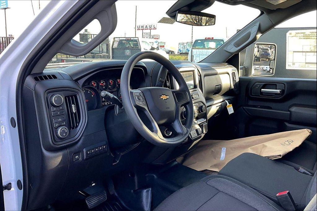 new 2026 Chevrolet Silverado 3500 car, priced at $61,923